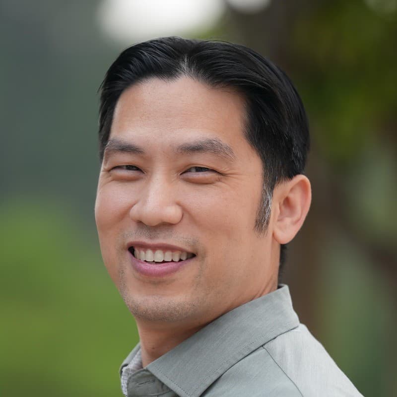 Jonathan H Chen